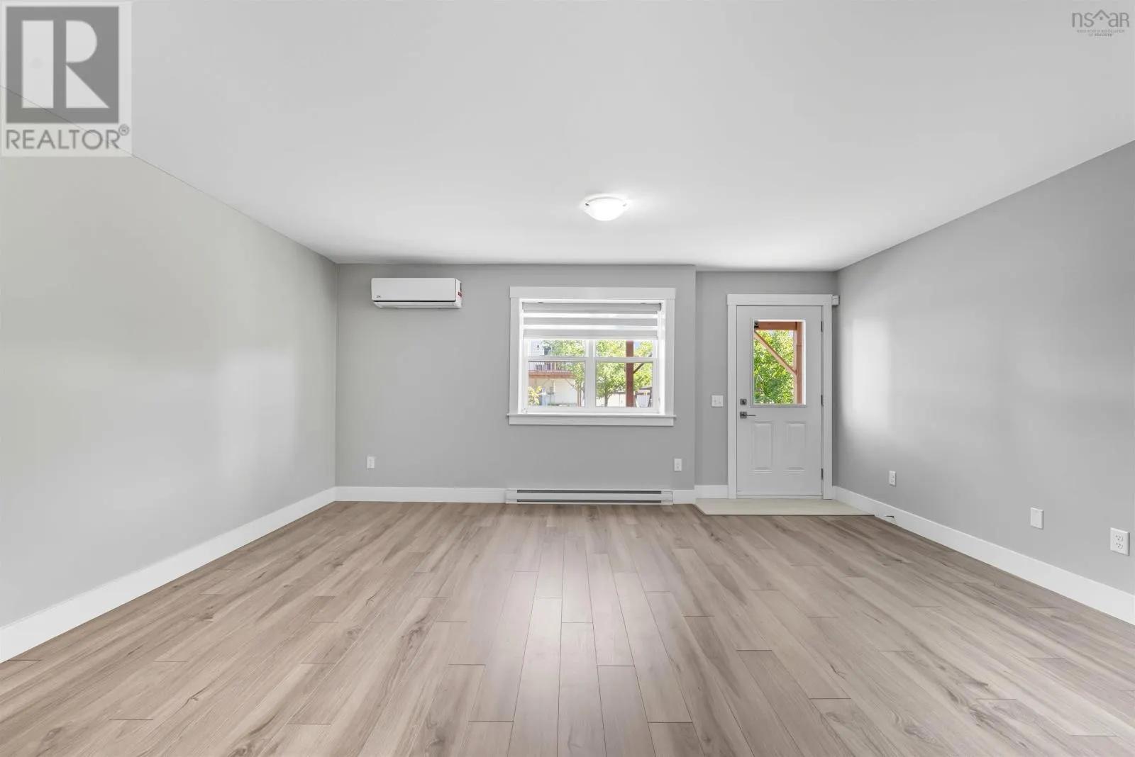 129 Hamilton Drive