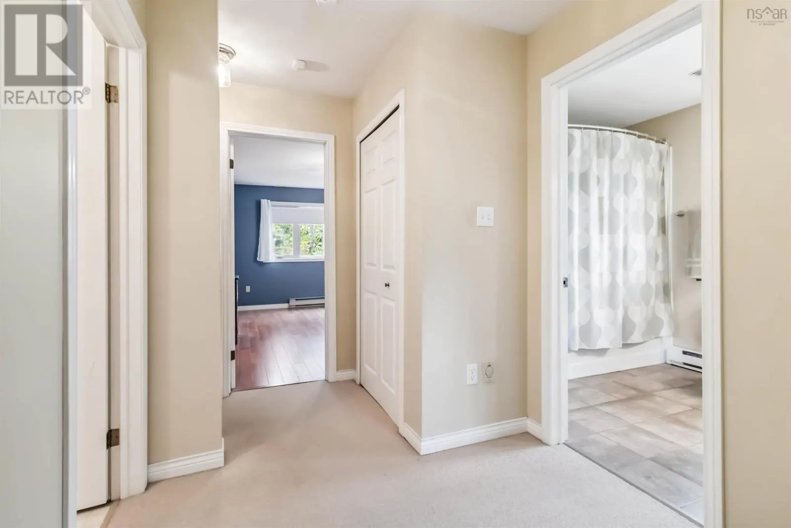 10 Crystal Drive