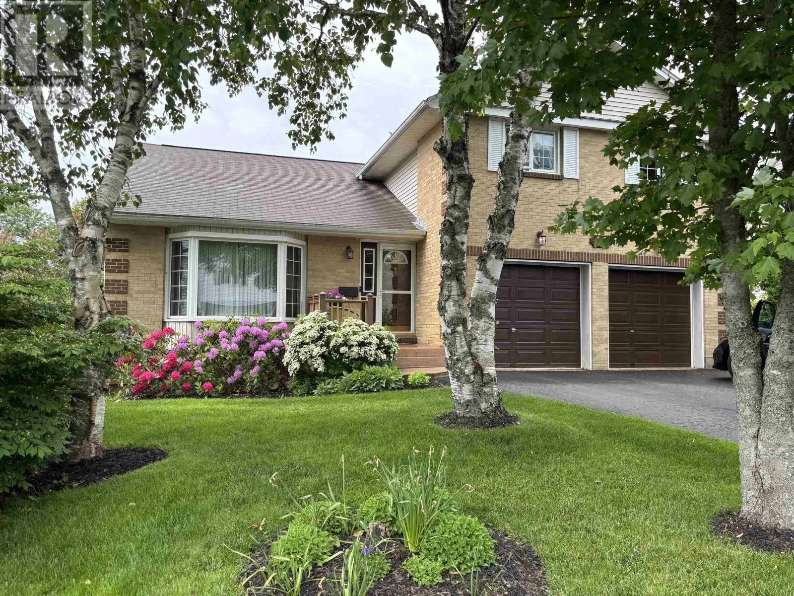 10 Crystal Drive