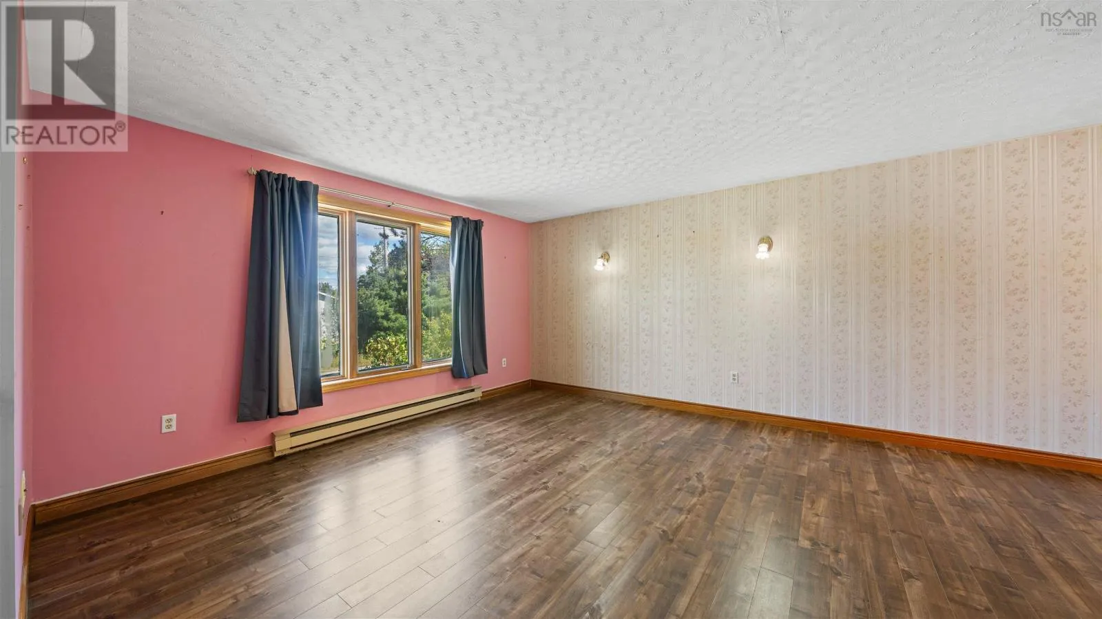 2 Echo Court
