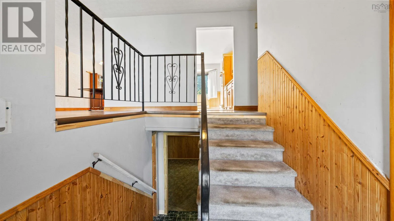 2 Echo Court