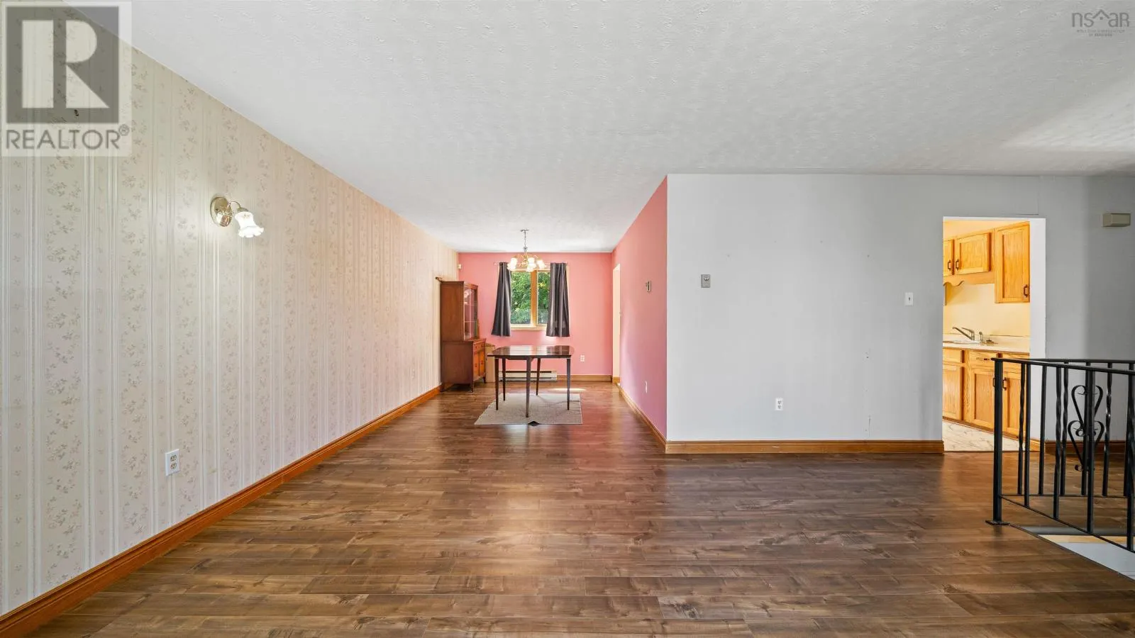 2 Echo Court