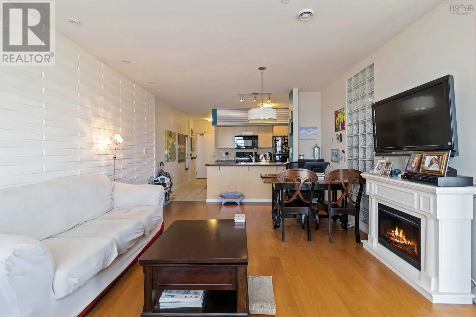 408 5221 Nora Bernard Street