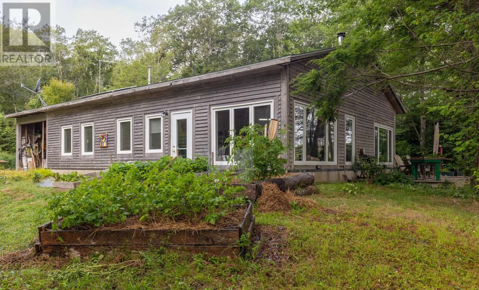 1542 Canaan Road Road