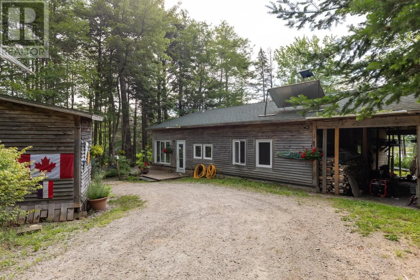 1542 Canaan Road Road