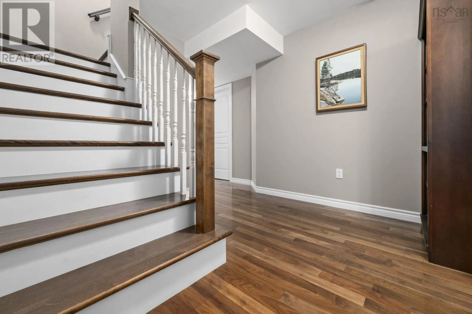 16 Vanier Way