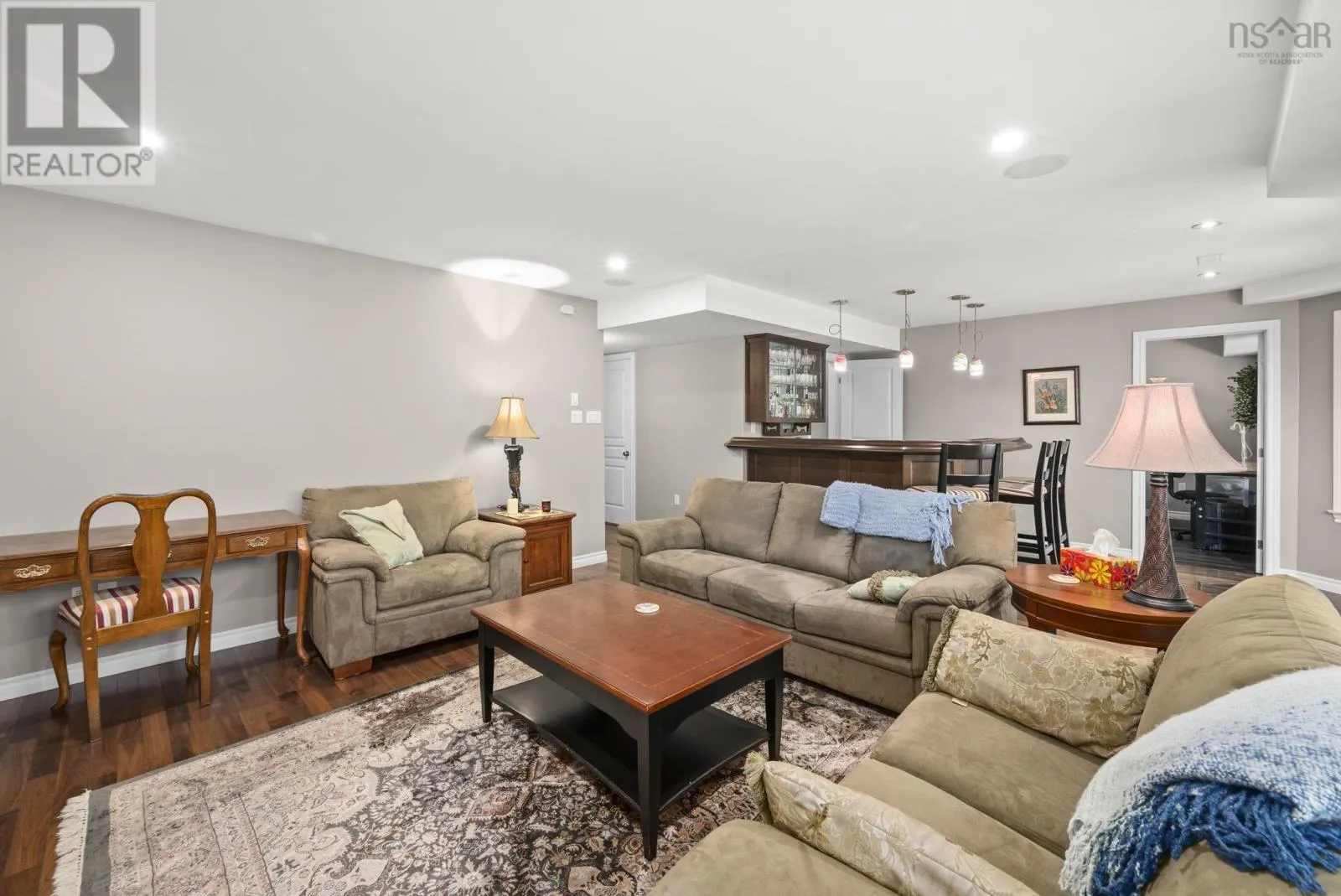 16 Vanier Way