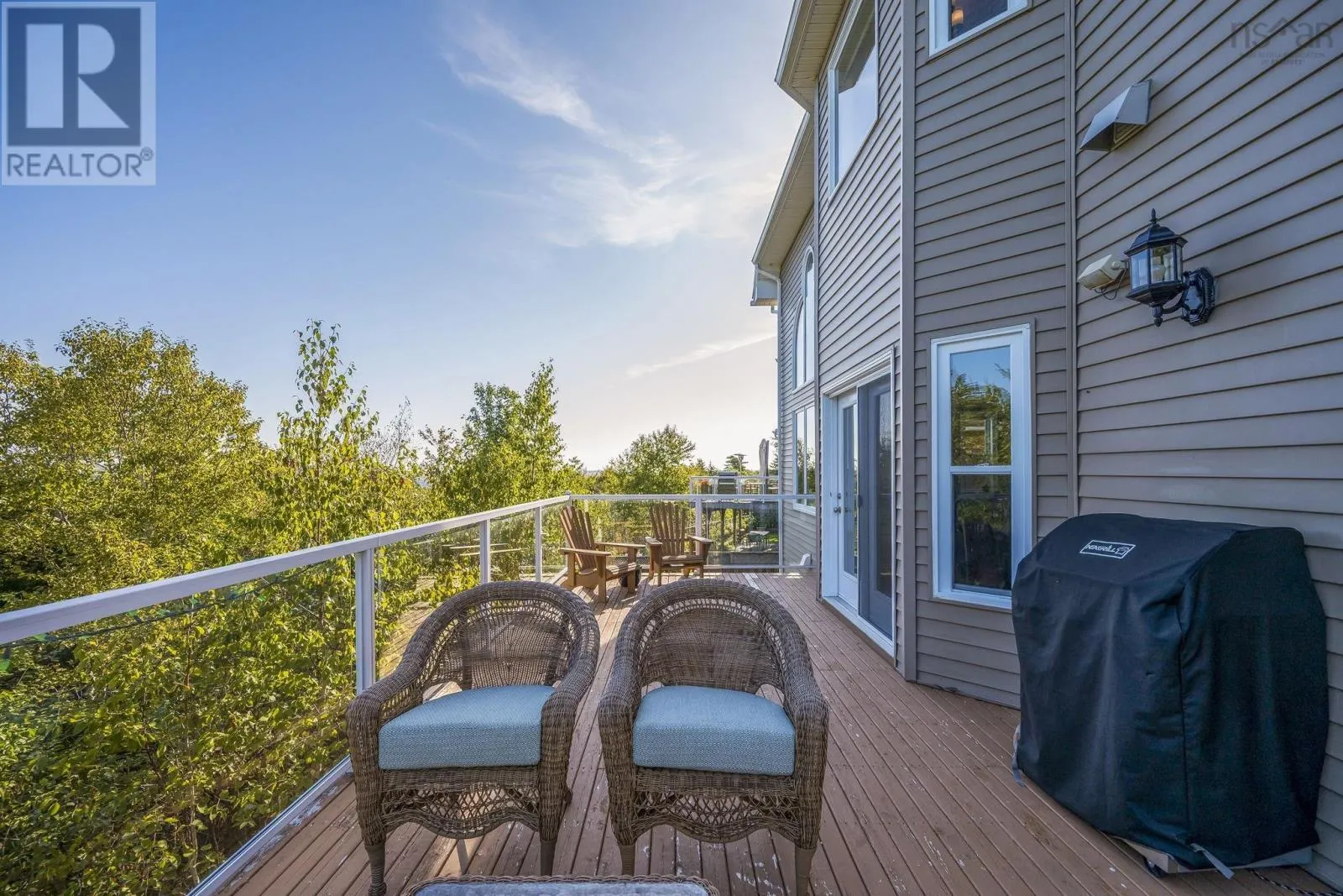 16 Vanier Way