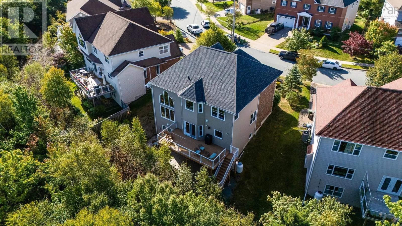 16 Vanier Way