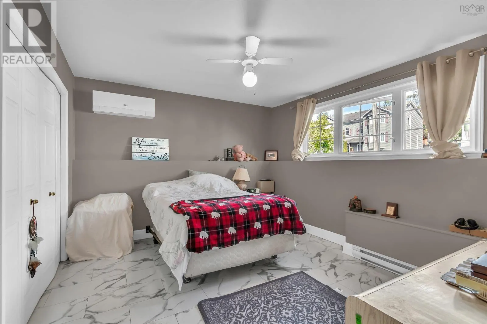 73 Brookview Drive