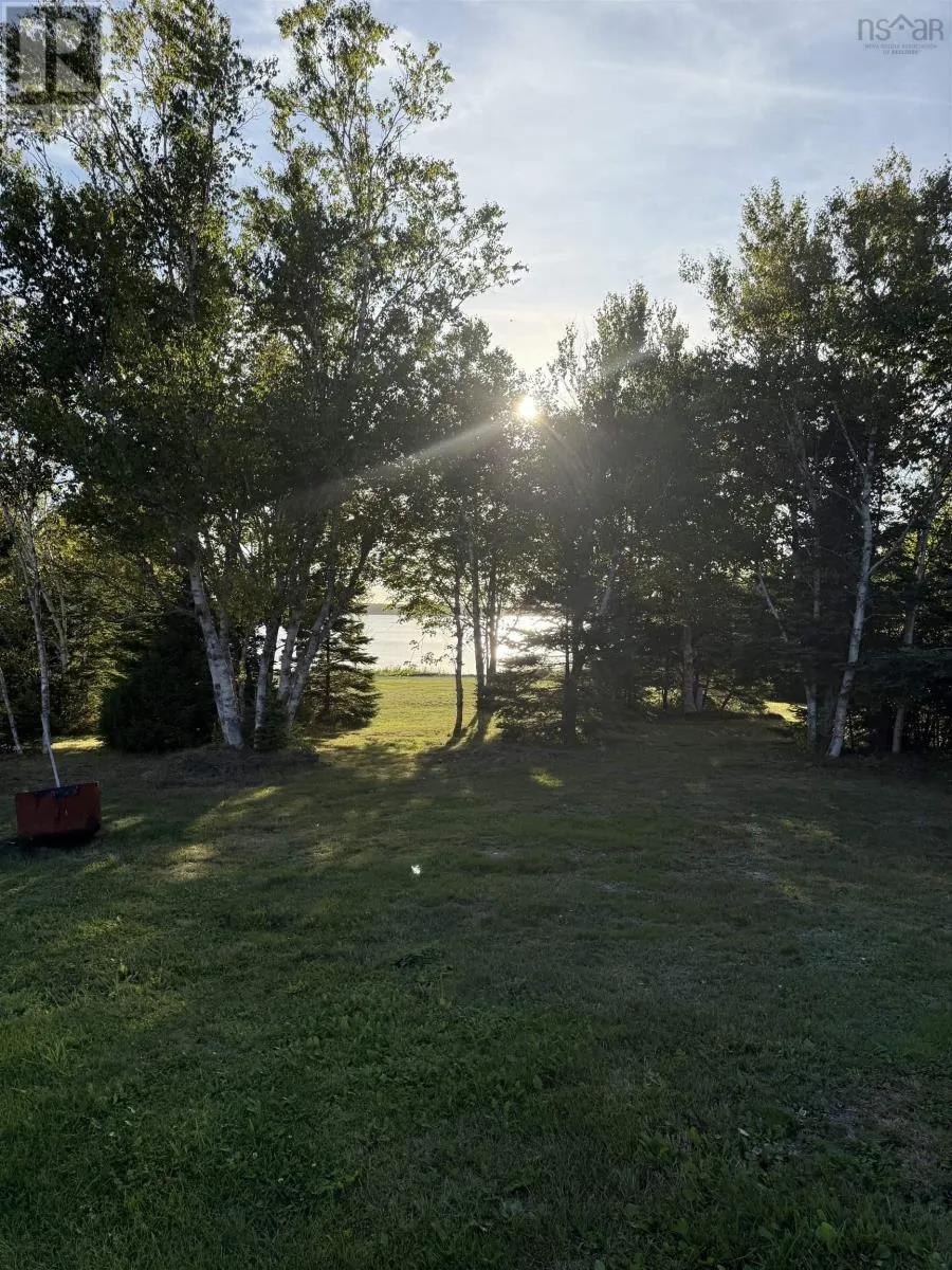103 Paradise Road