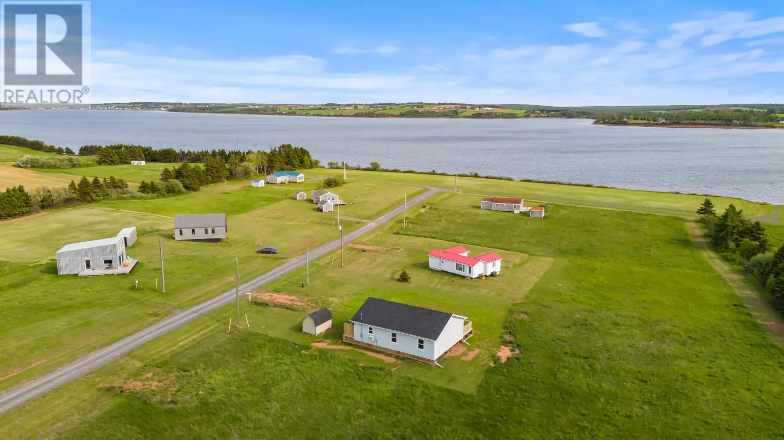 54 Shining Waters Boulevard