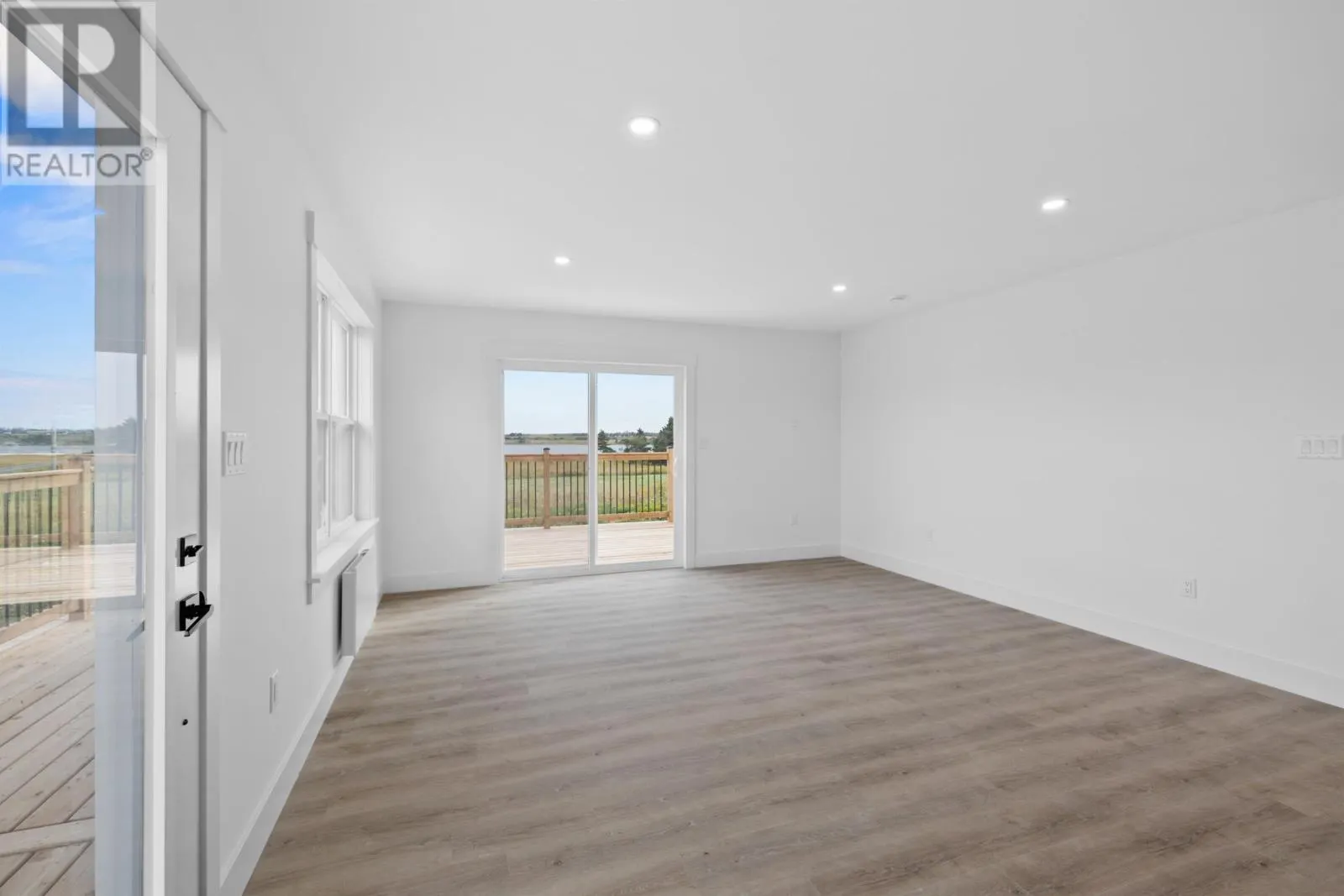 54 Shining Waters Boulevard