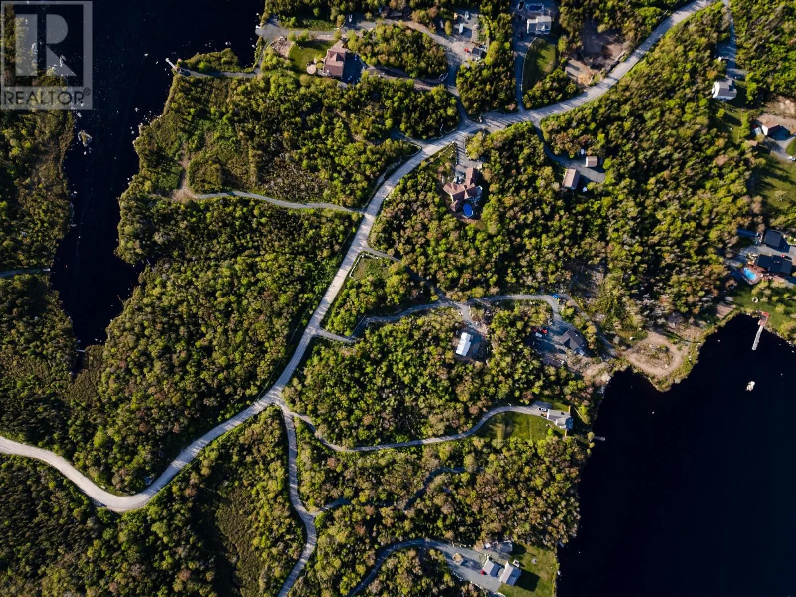 10 Wilderness Drive
