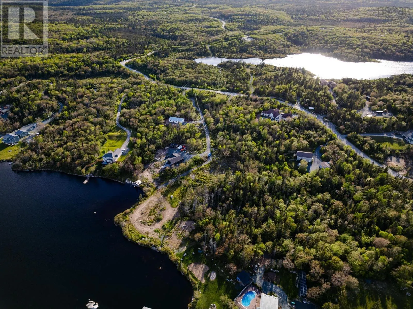 10 Wilderness Drive