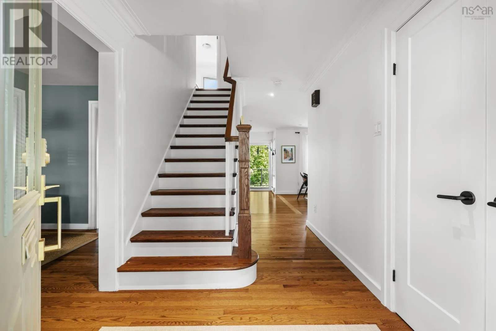 31 Downs Avenue