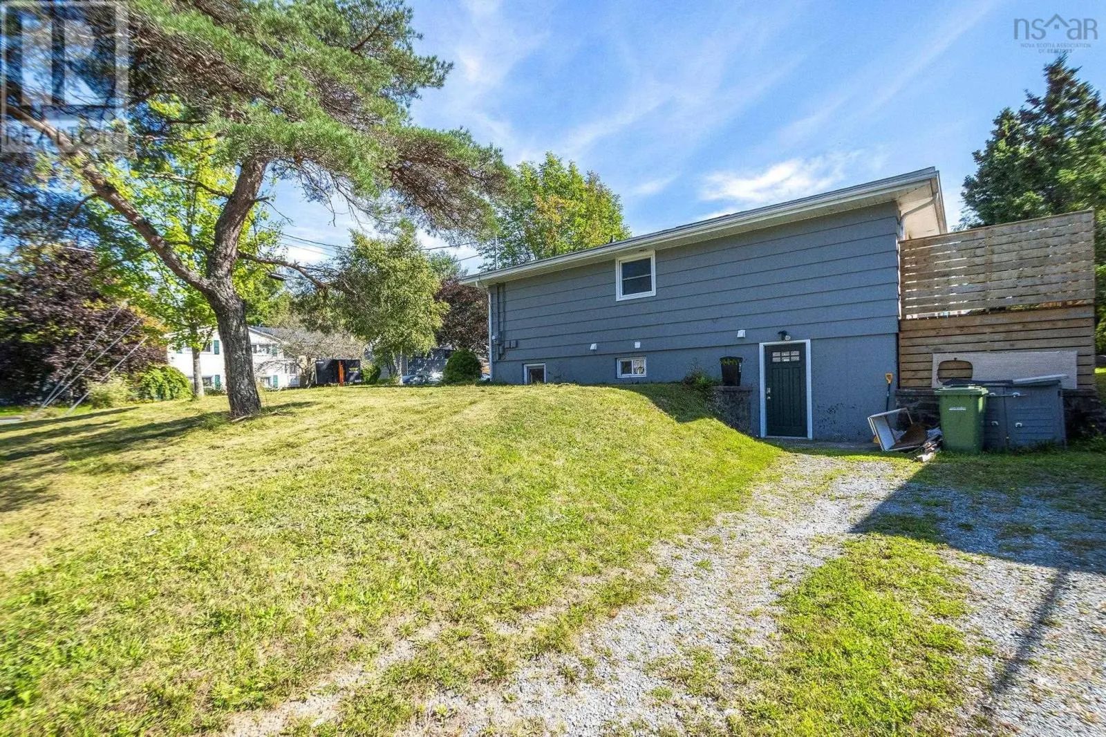 1 Grandview Drive
