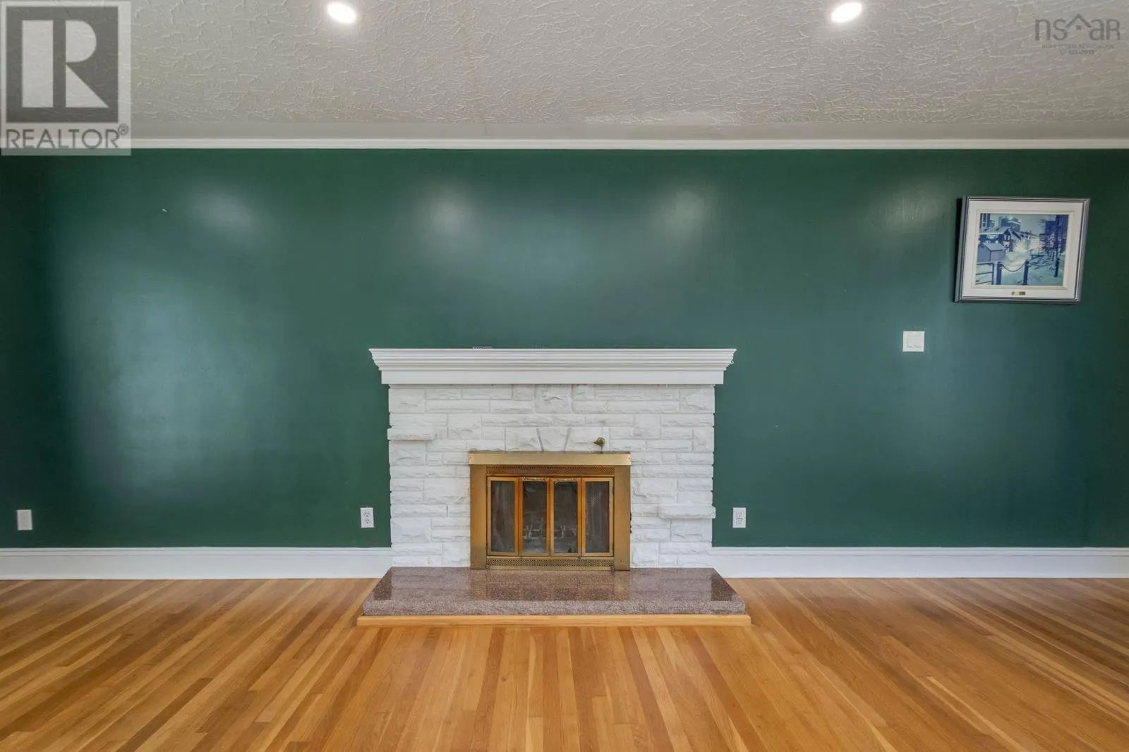 1 Grandview Drive