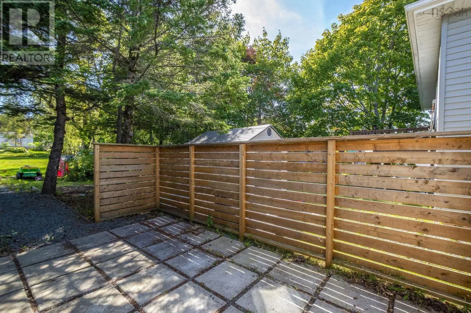 1 Grandview Drive