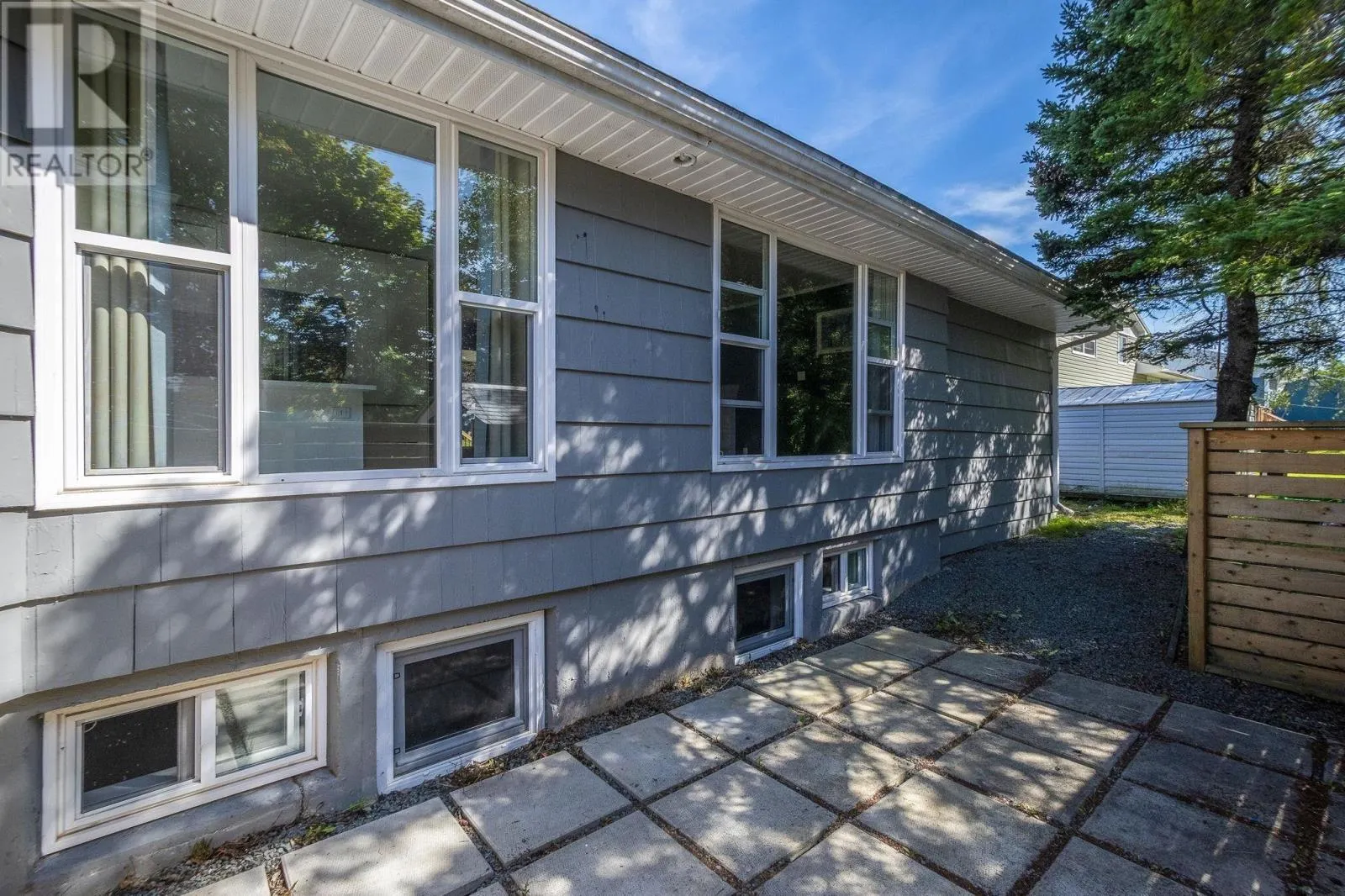 1 Grandview Drive