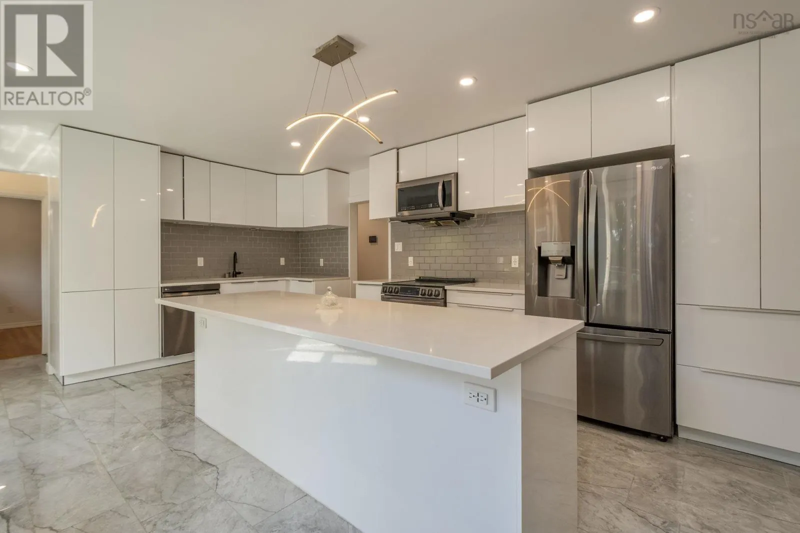 1 Grandview Drive