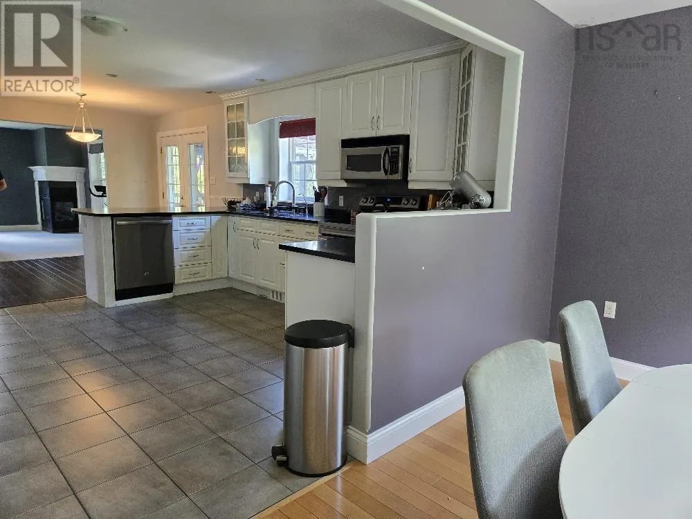 123 Glenabbey Drive