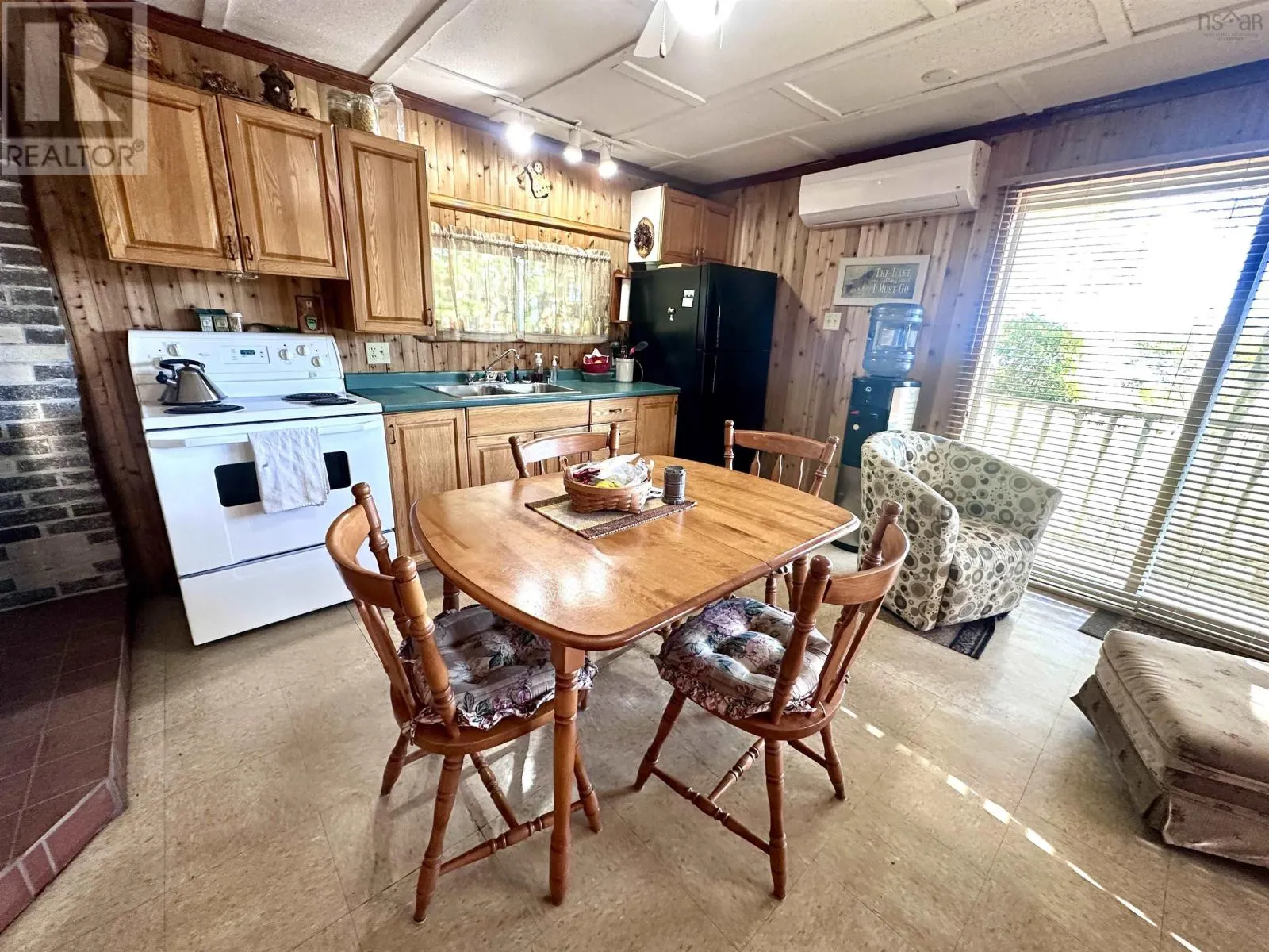 382 Grimms Cove Road