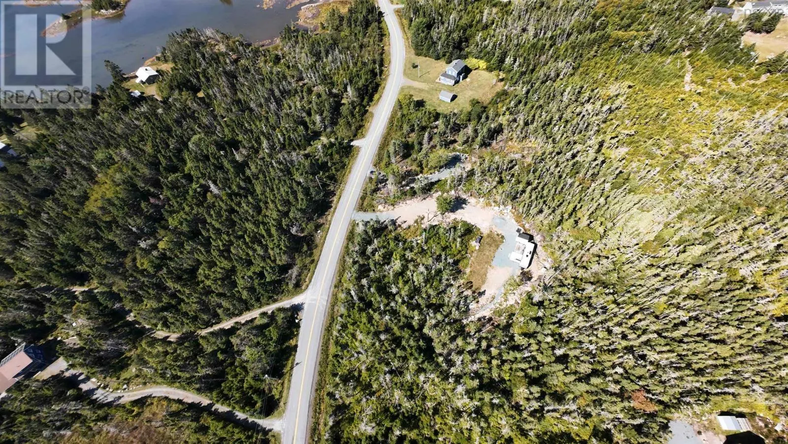 1985 Ostrea Lake Road