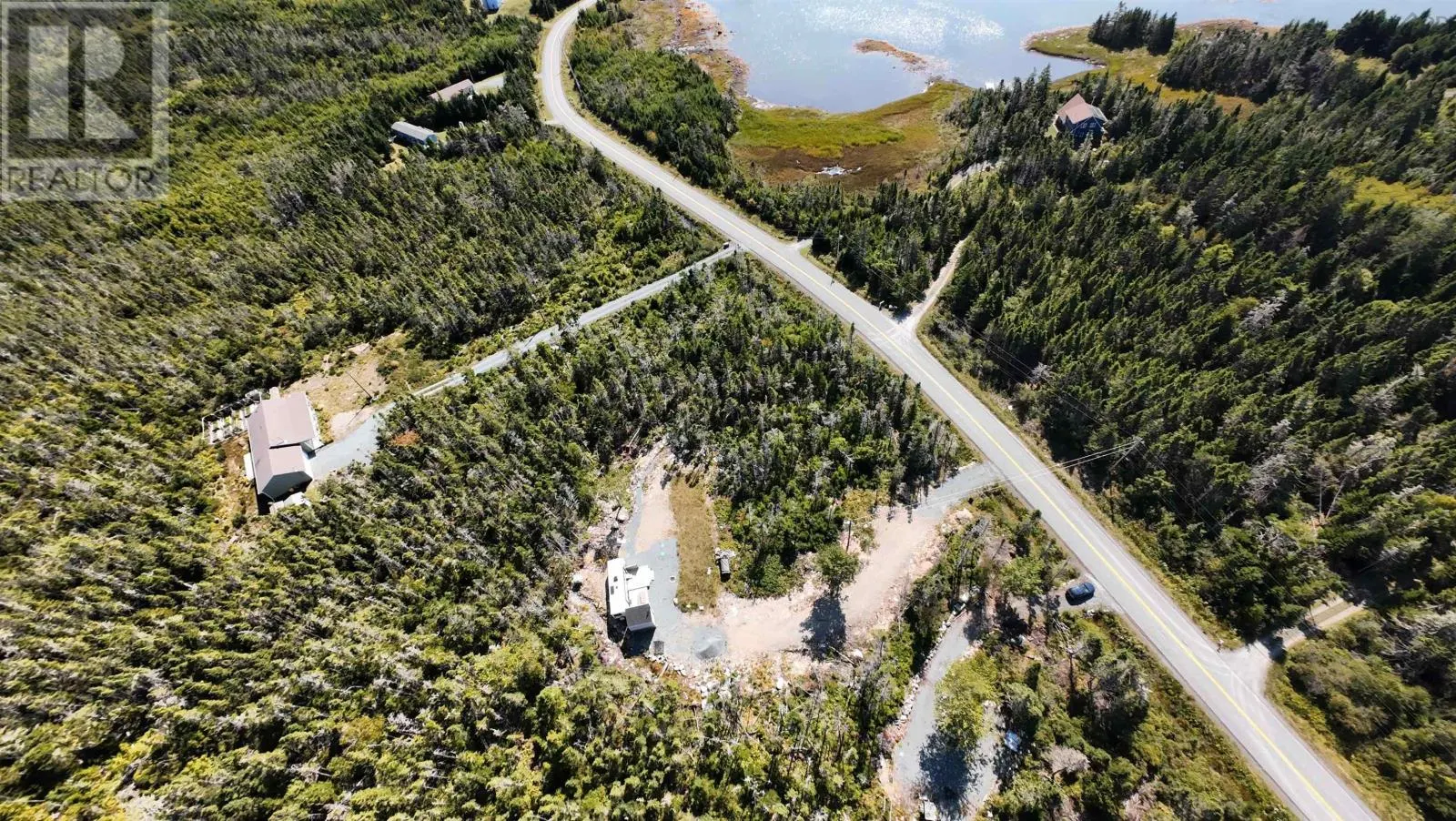 1985 Ostrea Lake Road