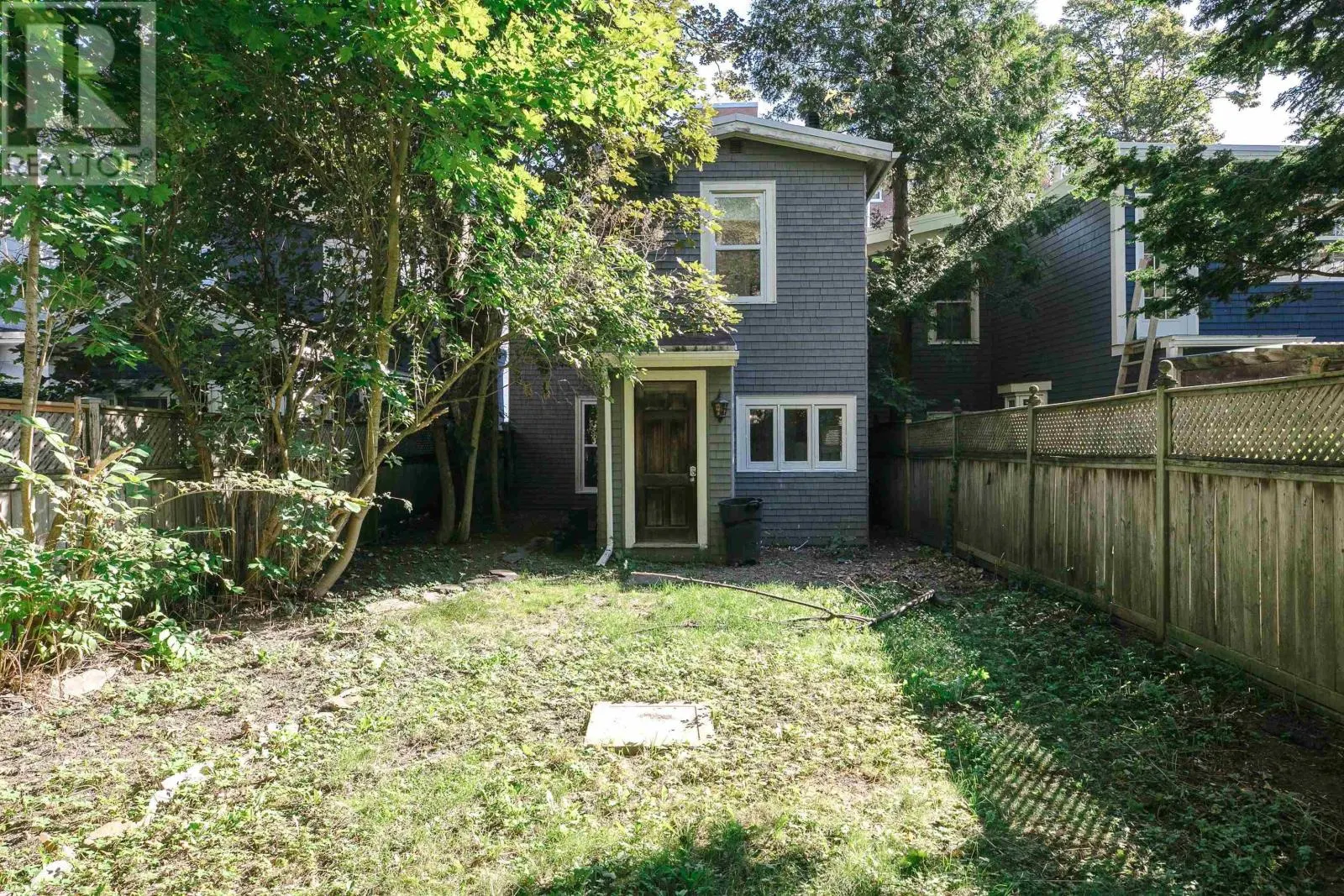 1056 Lucknow Street