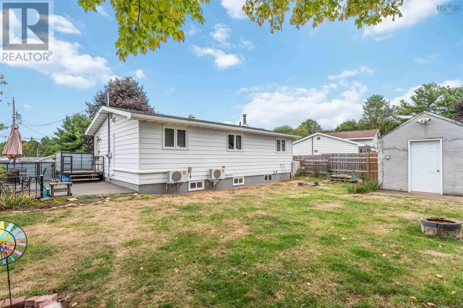 43 Colonial Crescent