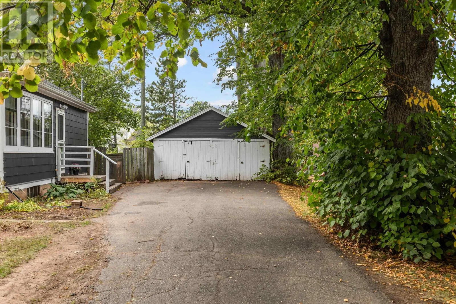 61 Mount Edward Road