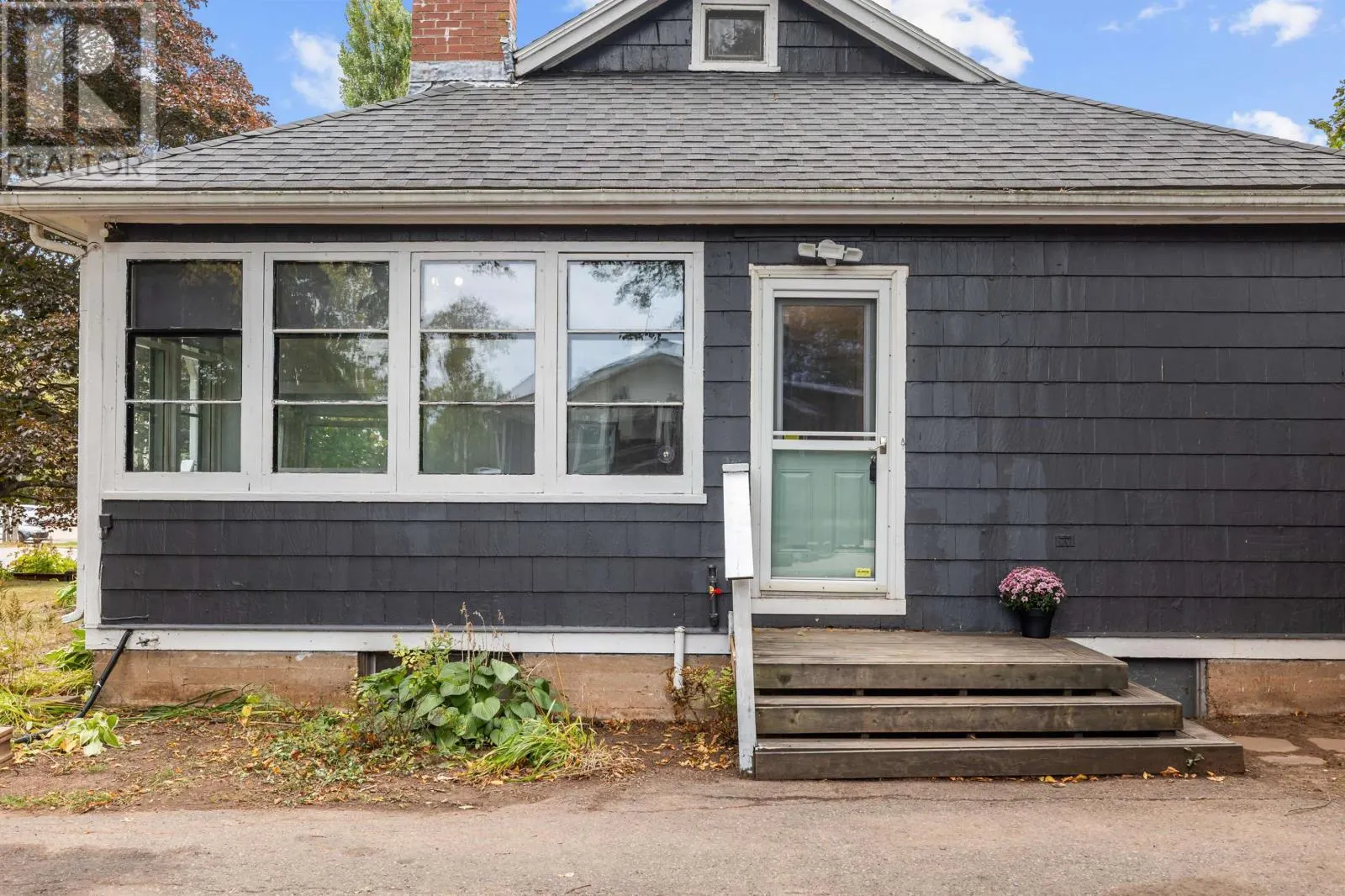 61 Mount Edward Road