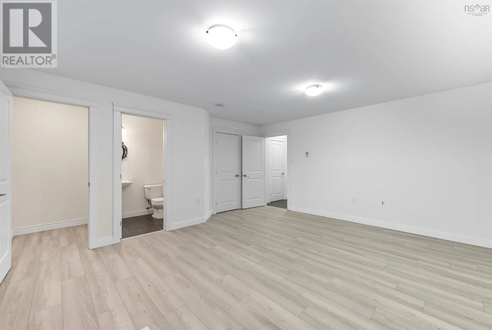 203 Transom Drive