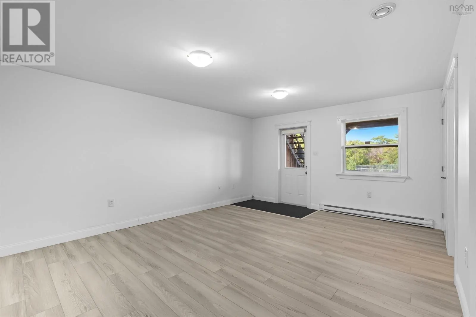 203 Transom Drive