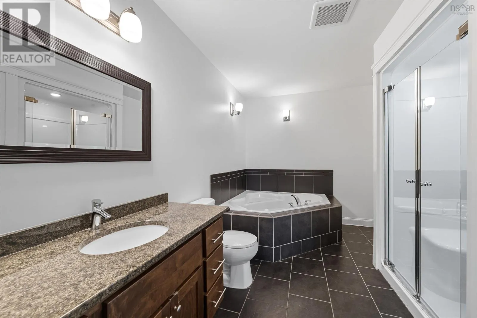 203 Transom Drive
