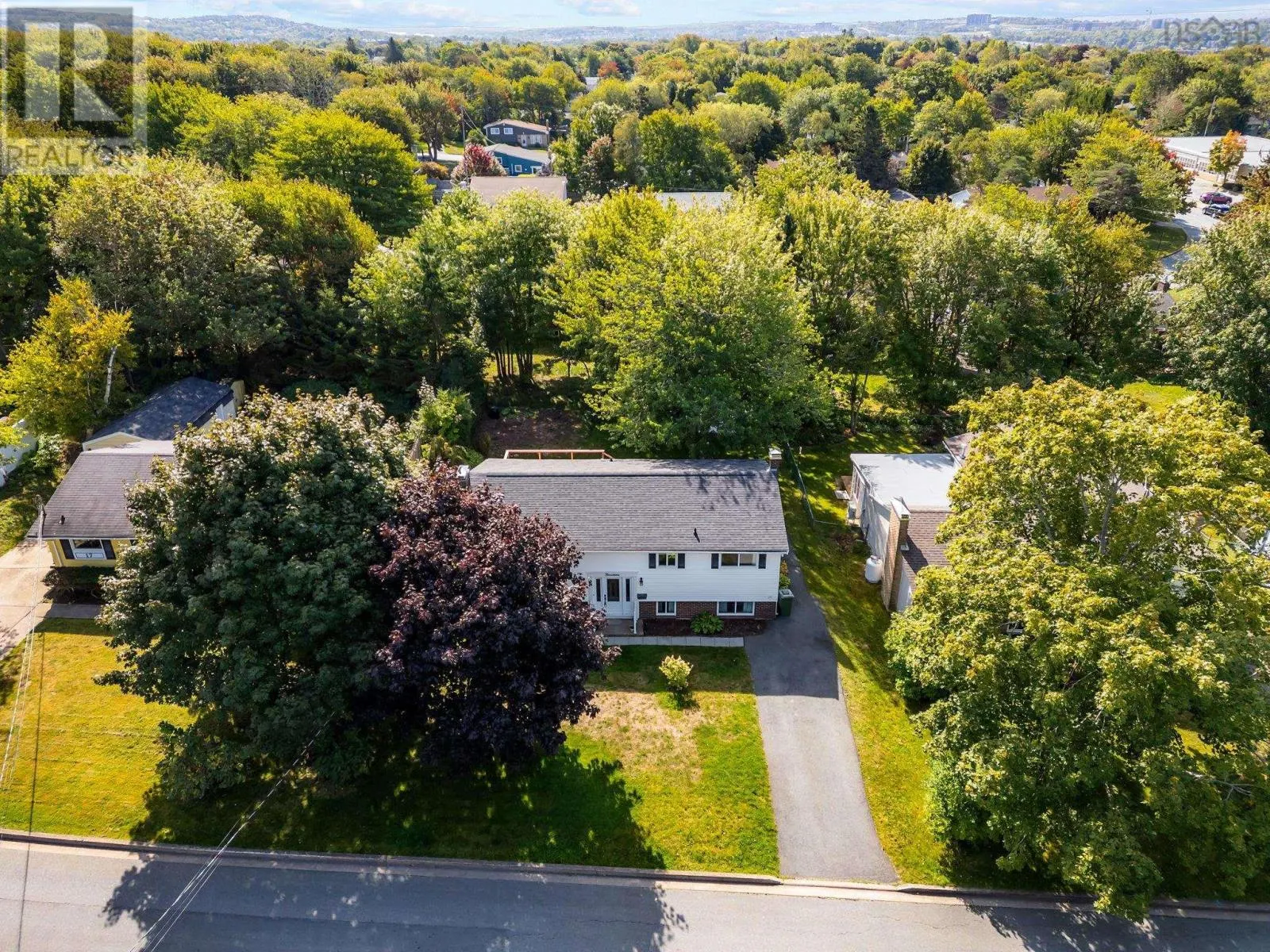 19 Gourok Avenue