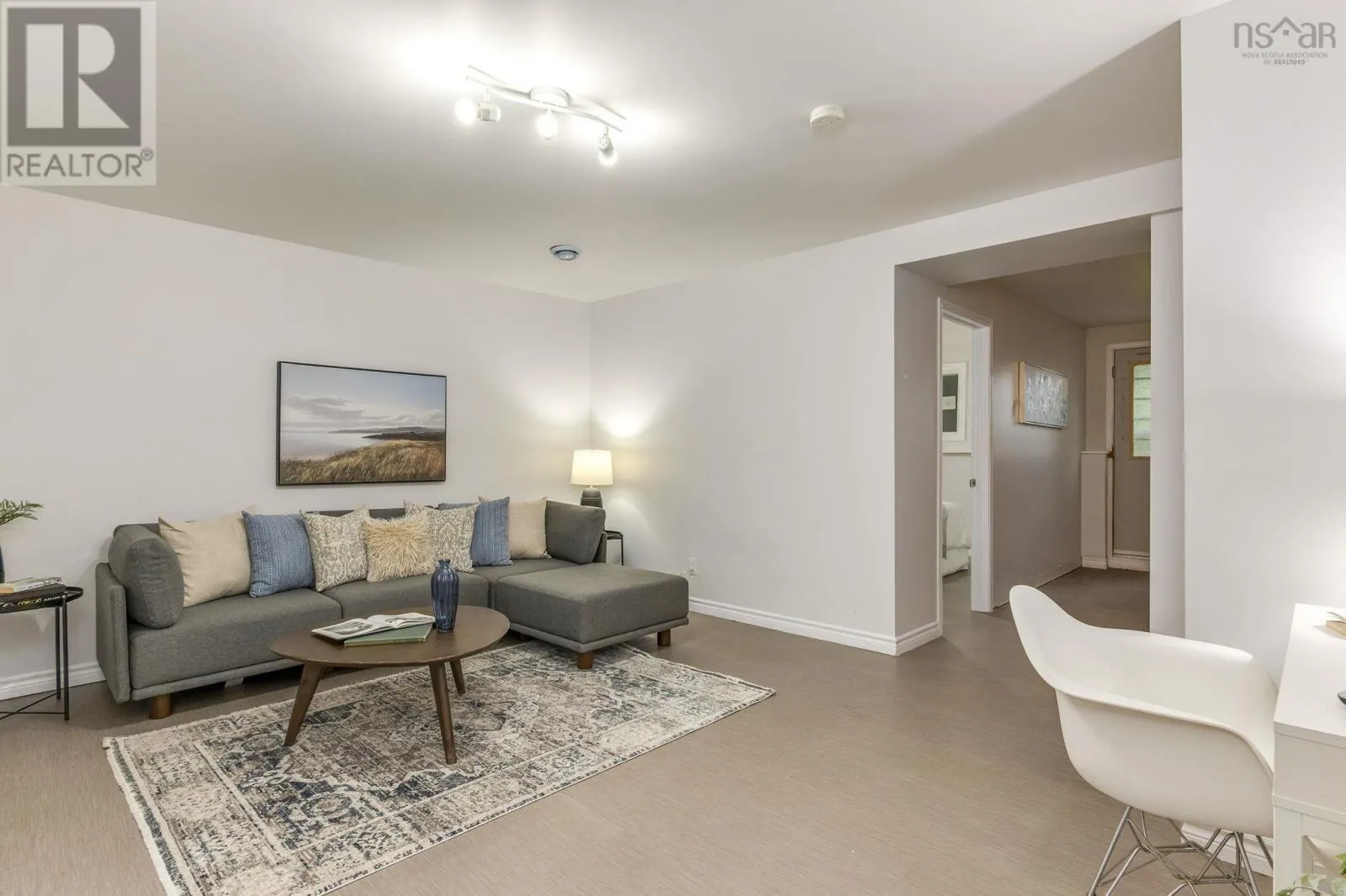 20 Oakwood Court