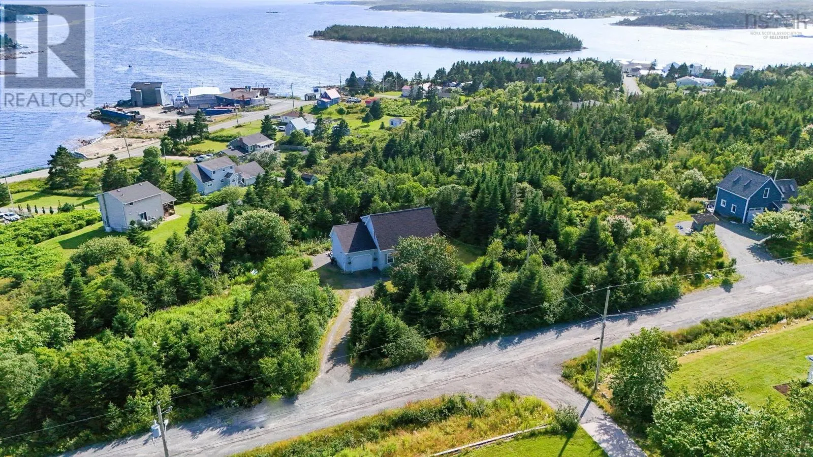 12 Crystal Hill