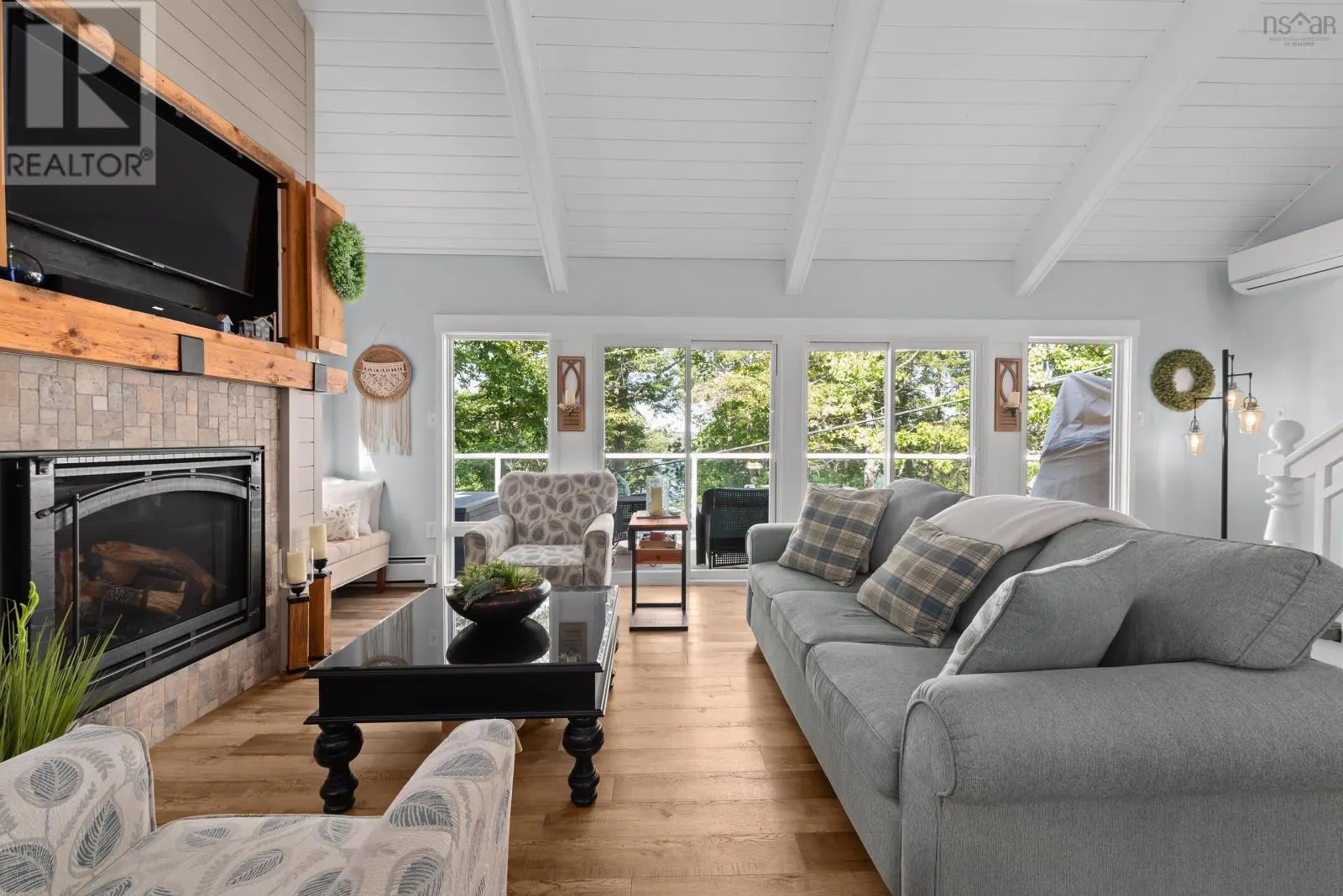 19 Sawdust Road