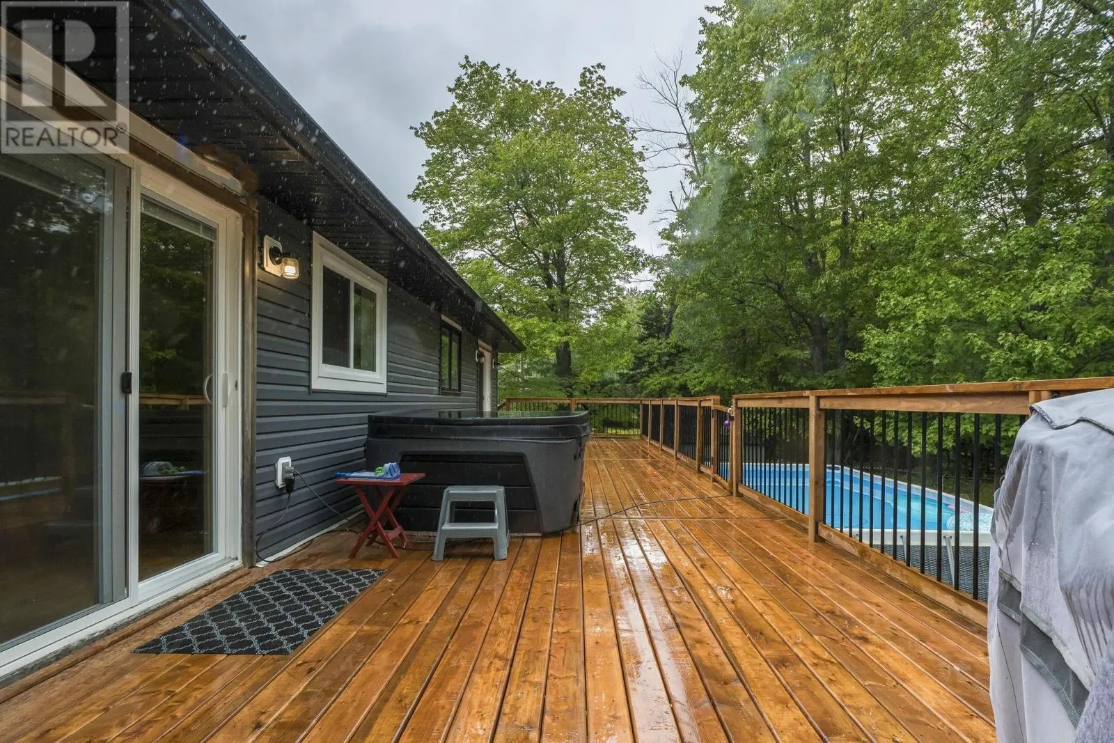123 Lockview Road