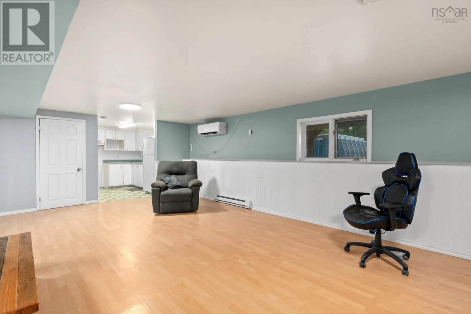 123 Lockview Road