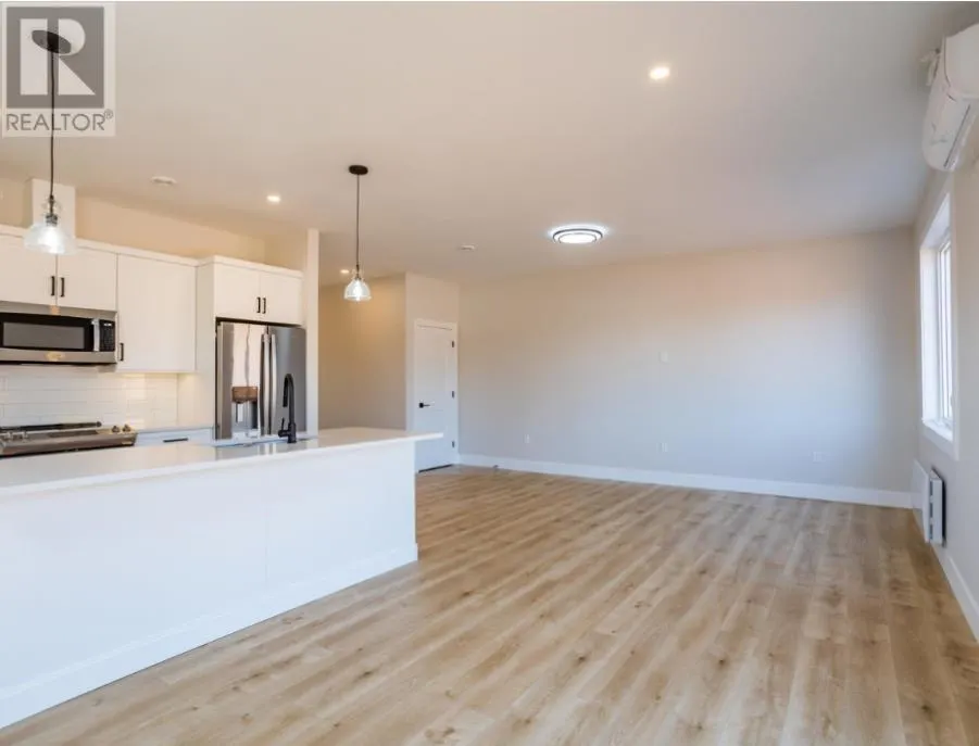 62 KELLY Heights