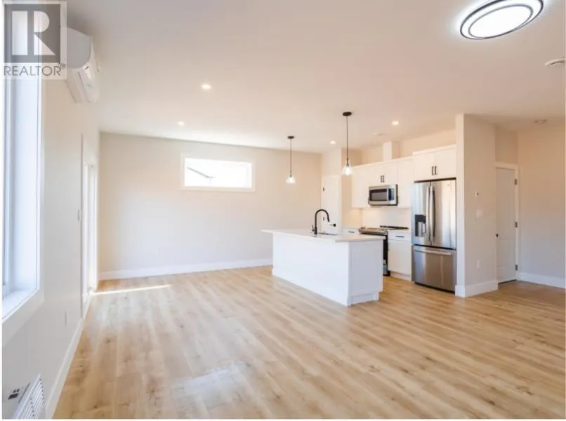 62 KELLY Heights