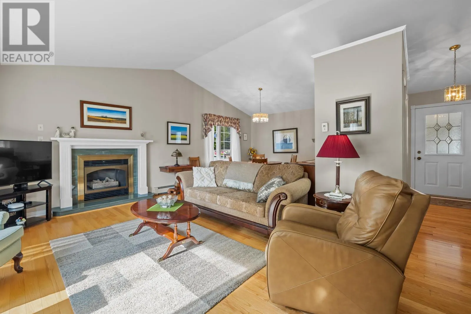 108 Ashbury Ln.