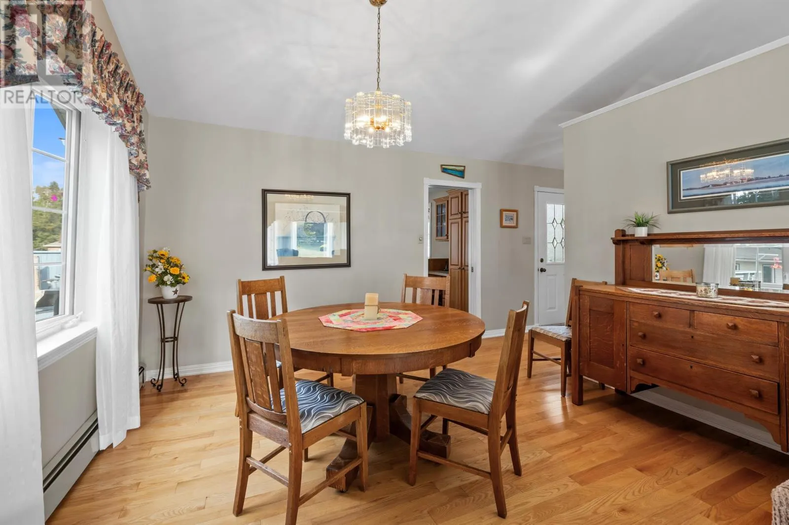 108 Ashbury Ln.