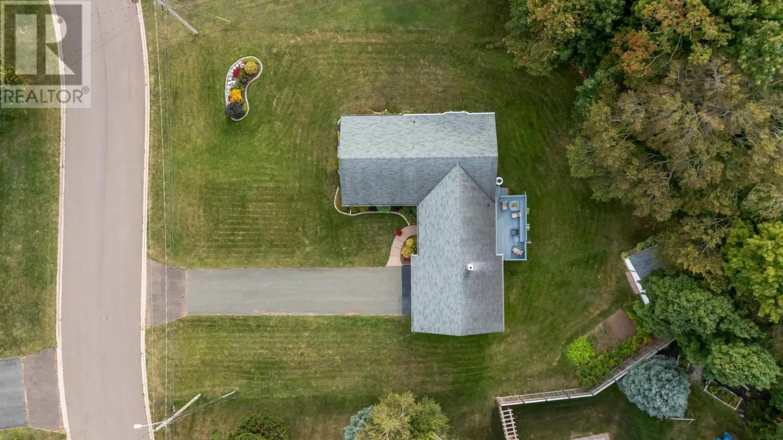 108 Ashbury Ln.