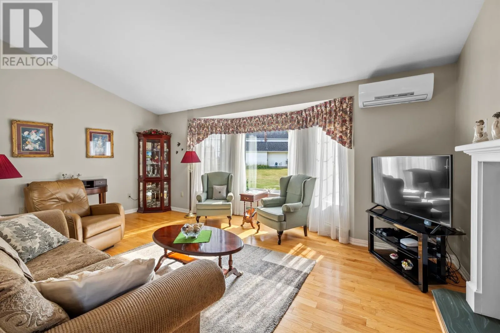 108 Ashbury Ln.