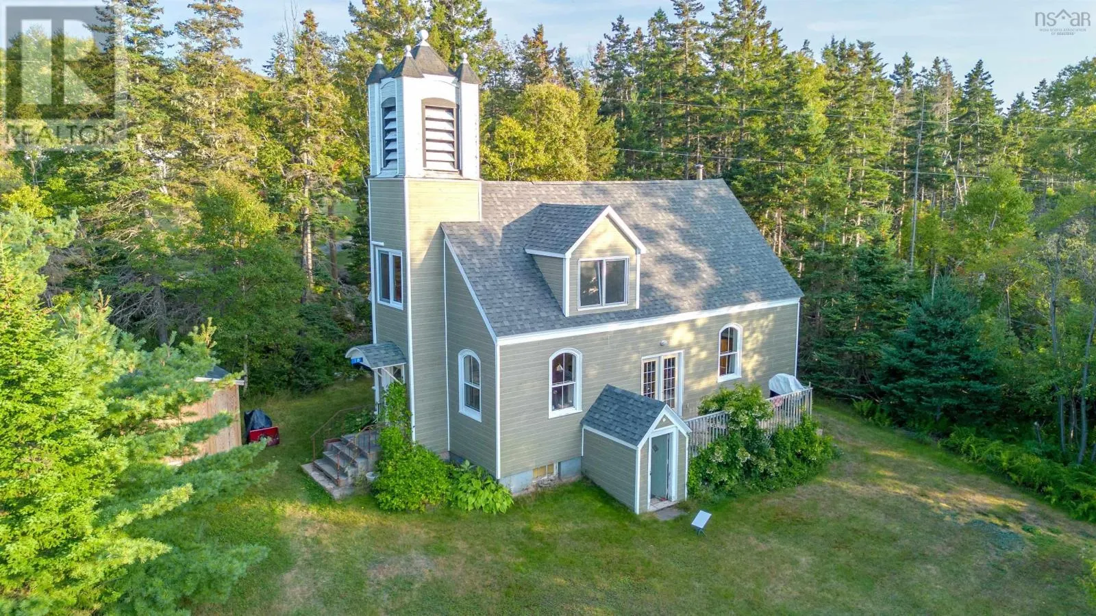 18 Kellys Lane
