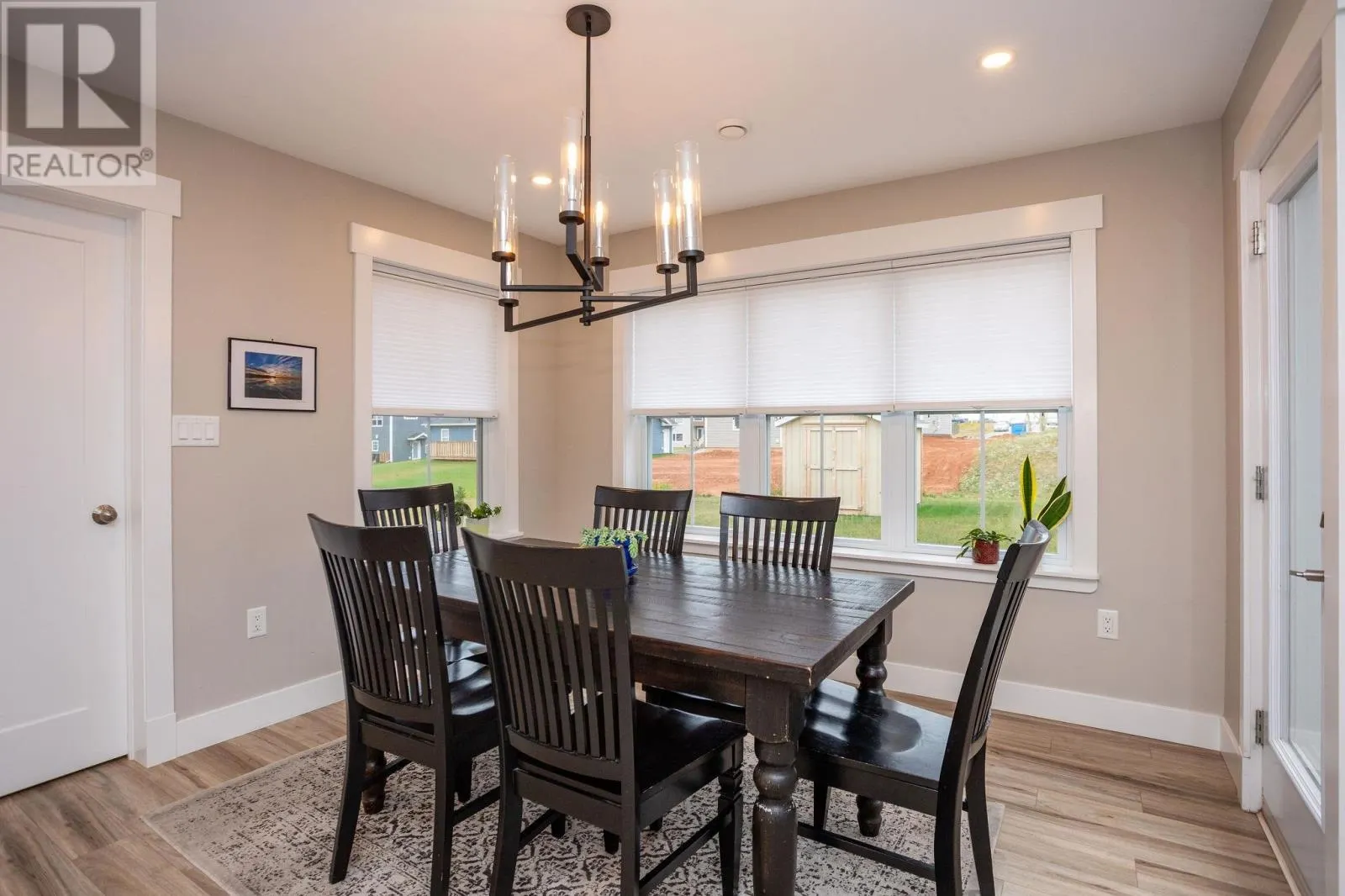 27 East Royalty Road